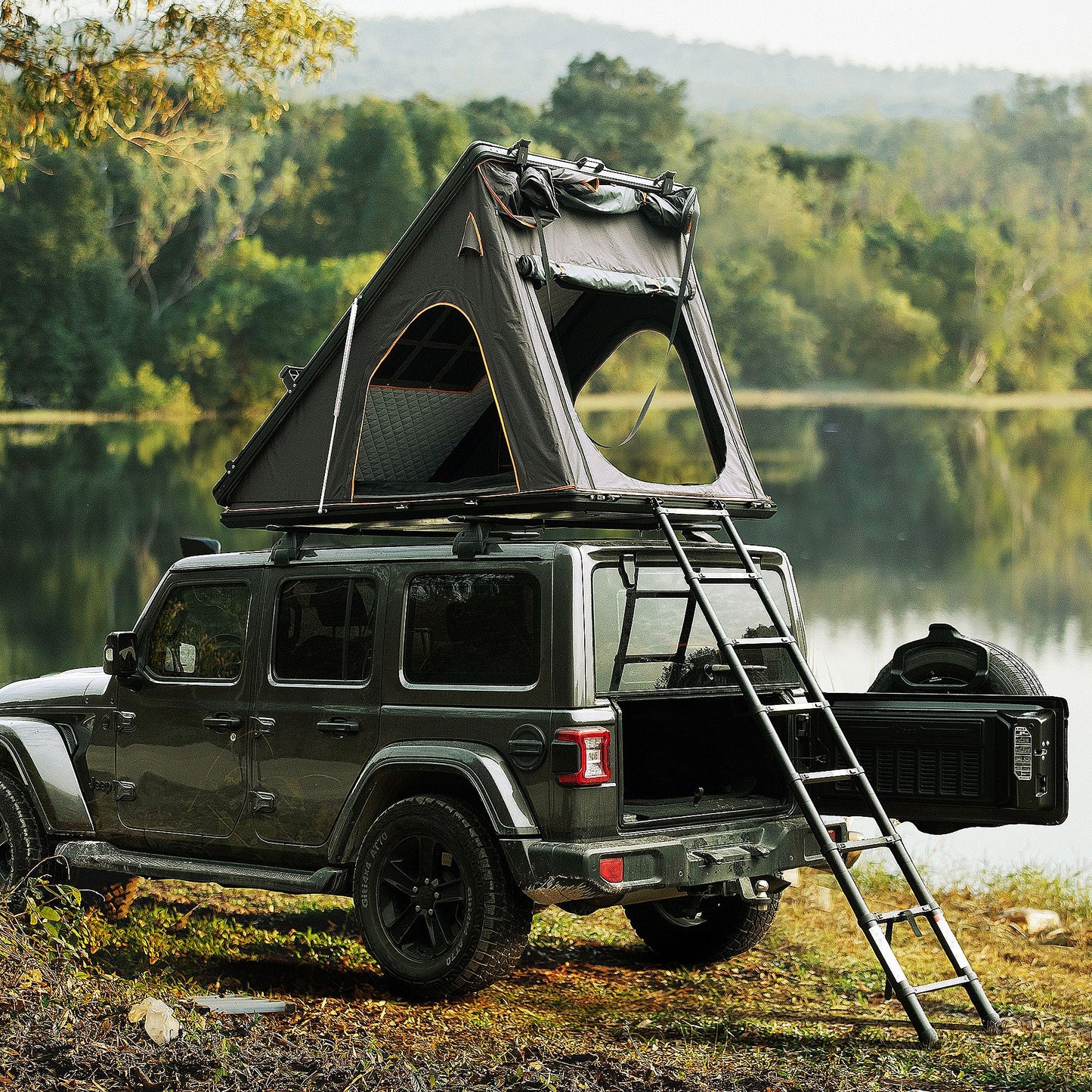 Trustmade Triangle Aluminium Black Hard Shell Grey Rooftop Tent with Roof Rack Scout Plus Series