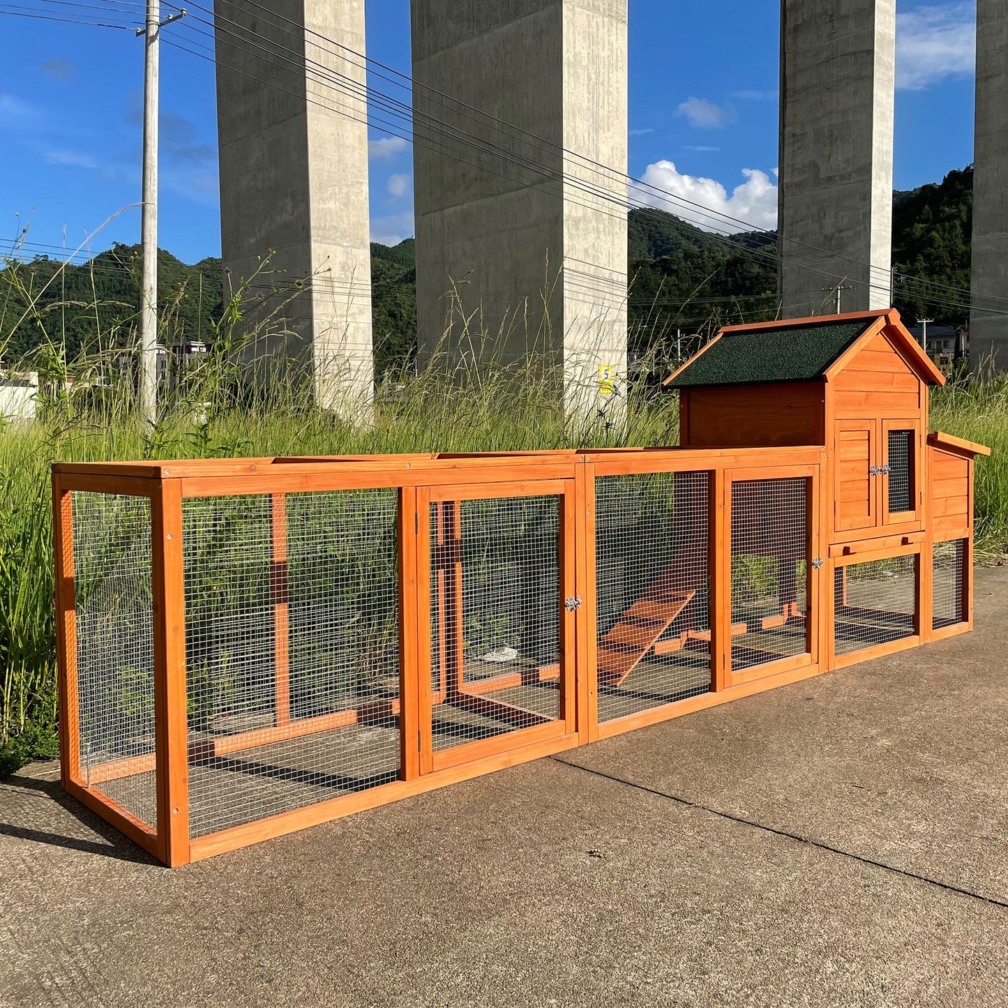 Large Wooden Chicken Coop,Outdoor Hen House with Nest Box ,Wire Fence Poultry Cage